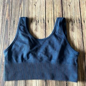 All in Motion Navy Blue Seamless Style Scoop Neck Sports Bra S